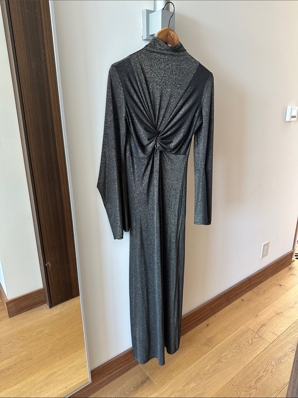 Metallic  Twist-Back Long Sleeve Women’s Dress
